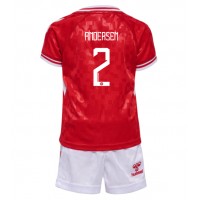 Camiseta Dinamarca Joachim Andersen #2 Primera Equipación Replica Eurocopa 2024 para niños mangas cortas (+ Pantalones cortos)